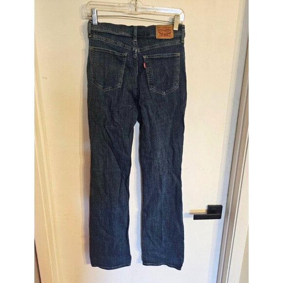 Womans Levis Jeans Size 28 Blue Bootcut mid wash - Picture 2 of 6